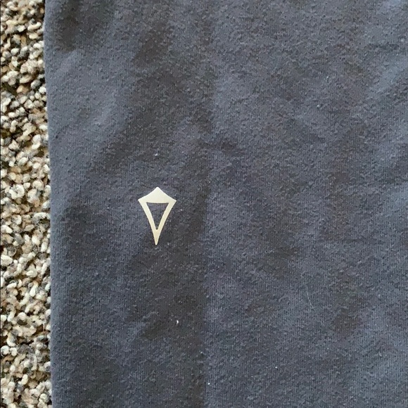 Ivivva leggings - Picture 3 of 3